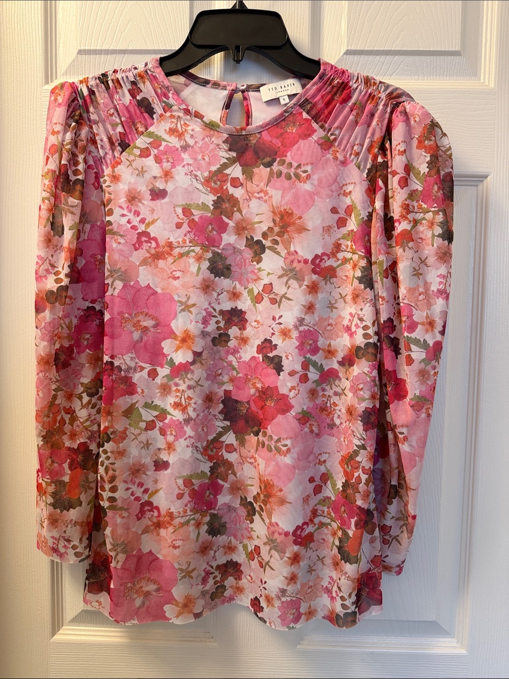 Ted Baker London Pink Floral Mesh Long Sleeve Blouse Pleated Shoulder Size 5
